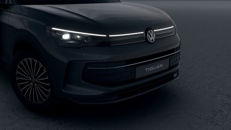 Volkswagen Tiguan, Tiguan People 2,0 TDI 110 kW, barva šedá