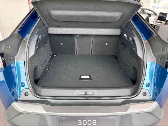 Peugeot 3008, Peugeot 3008 ALLURE Hybrid 136k, Automat, barva modrá