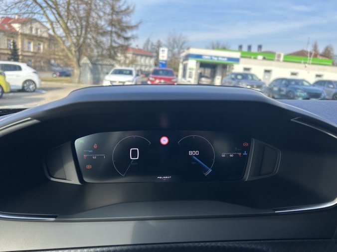 Peugeot 2008, Peugeot 2008 ALLURE PureTech 100 MAN6, barva šedá