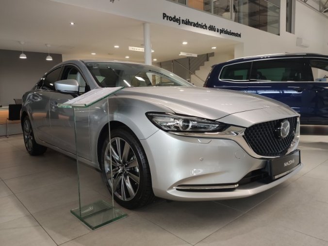 Mazda 6, 2.5 G194 AT, barva stříbrná