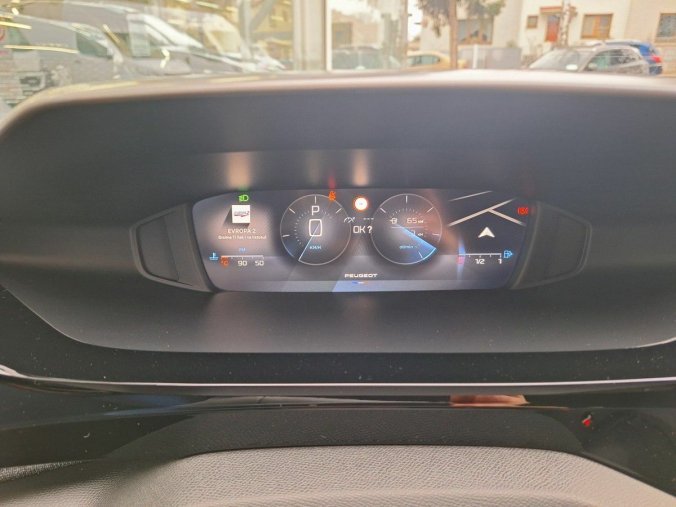 Peugeot 408, Peugeot 408 ALLURE Hybrid 136 e-DCS6, barva modrá