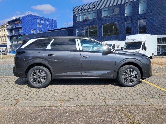 Peugeot 5008, Peugeot 5008 5008 ALLURE Hybrid 145 e-DCS6-, barva šedá