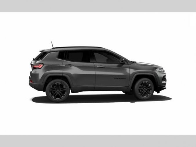 Jeep Compass, 1.5 130 PS NIGHT EAGLE Automat, barva šedá