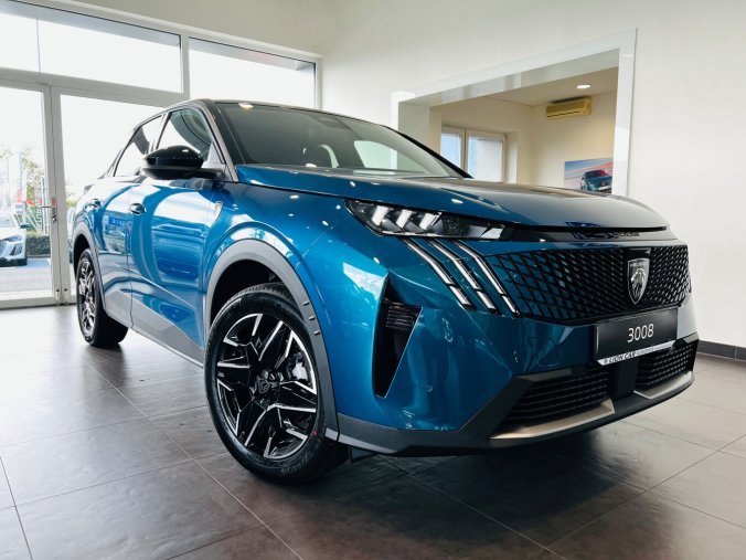 Peugeot 3008, Peugeot 3008 GT Hybrid 145k, El. Víko kufru, barva modrá