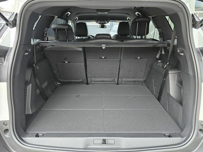 Peugeot 5008, Peugeot 5008 ALLURE PACK 1.5 BHDi 130K EAT8, barva bílá