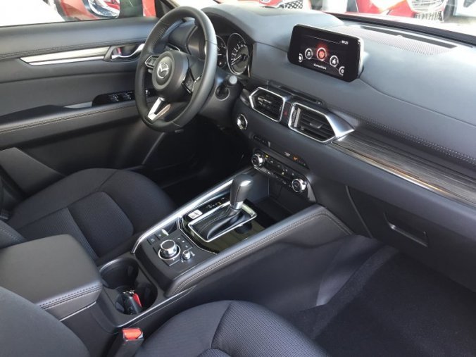 Mazda CX-5, 2,5 Skyactiv-G194 A/T, barva červená