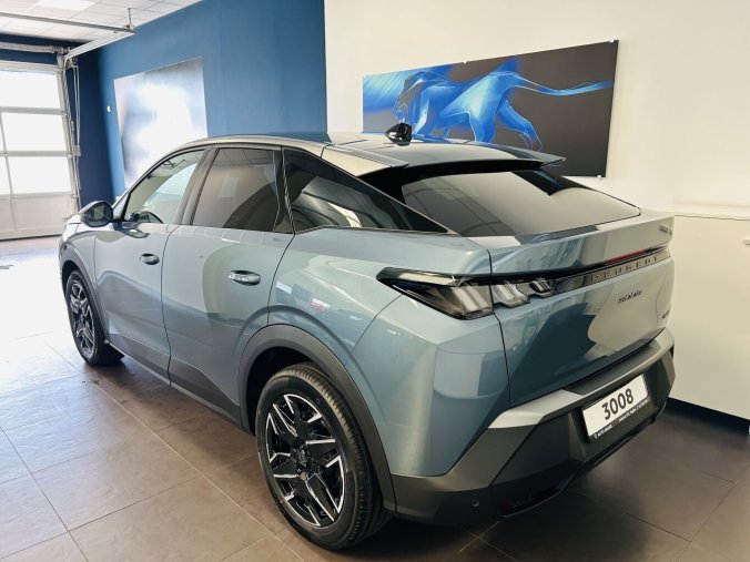 Peugeot 3008, Peugeot 3008 ALLURE Hybrid 145 e-DCS6, barva modrá