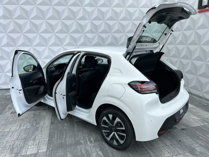 Peugeot 208, Peugeot 208 STYLE PureTech100 MAN6, barva bílá