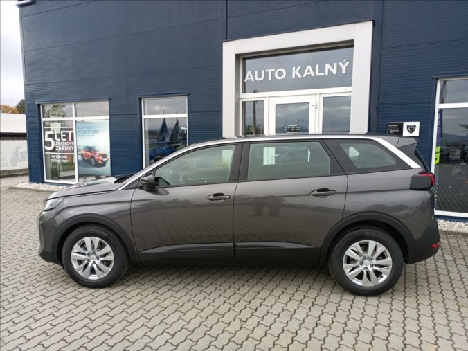 Peugeot 5008, Peugeot 5008 1,2 Active Pack  PureTech 130k MAN6, barva šedá