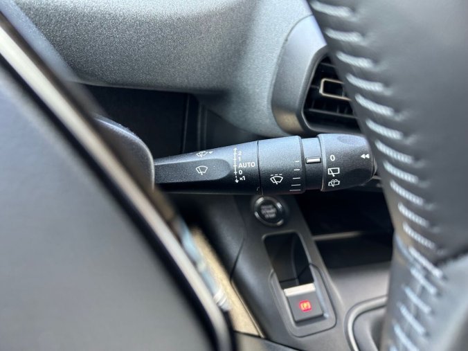 Peugeot Rifter, Peugeot Rifter LONG ALLURE BlueHDi 130 7 MÍST, barva modrá