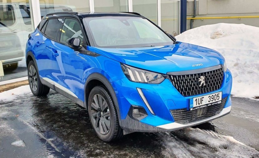 Peugeot 2008, GT PACK 1.2 PureTech 155 S&S EAT8, barva modrá