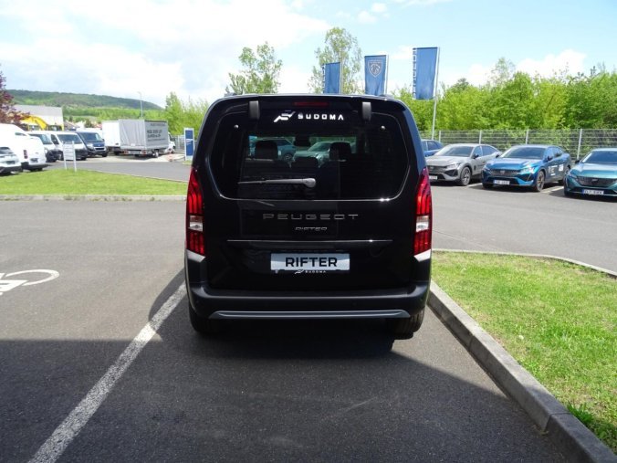 Peugeot Rifter, Peugeot Rifter GT BlueHDi 130k S&S EAT8, barva černá