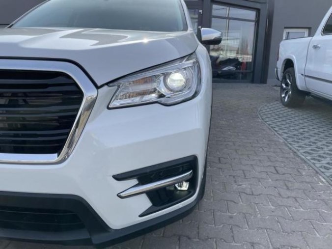 Subaru Ascent, AWD Premier, barva bílá