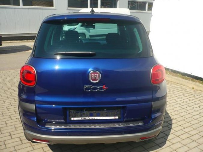 Fiat 500L, 1,4 16v 95k Connect, barva modrá