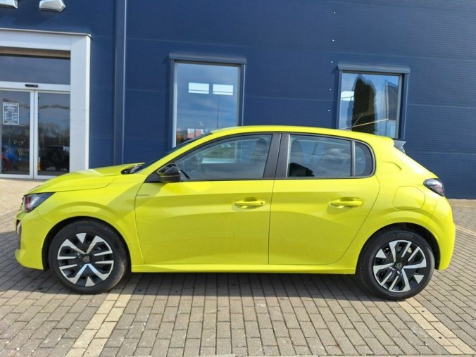 Peugeot 208, Peugeot 208 Style PureTech 100k MAN5, barva žlutá