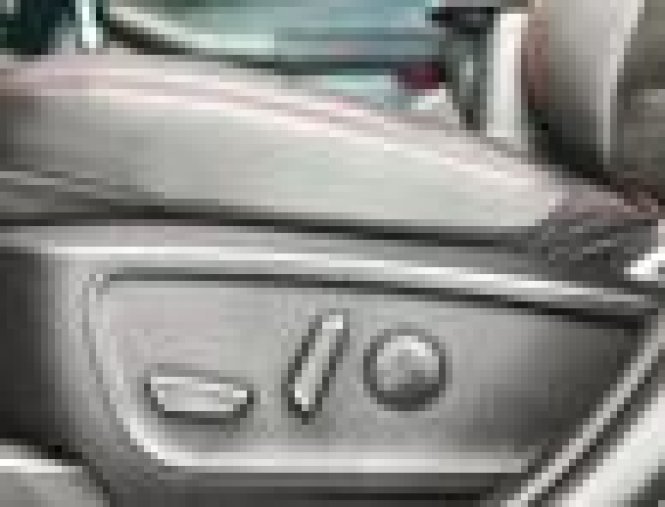 Ford Kuga, 1.5 EcoBoost, barva bílá