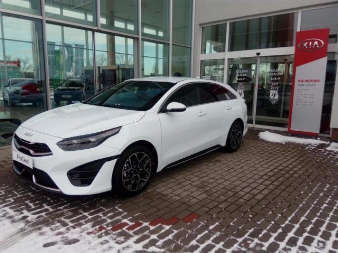 Kia ProCeed, 1,5T-GDi GTLINE MY24, barva bílá