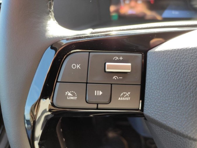 Peugeot Traveller, Peugeot Traveller L3 2.2 HDI AUT8 180k  WEBASTO, barva šedá