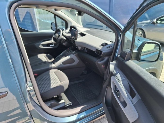 Peugeot Rifter, Peugeot Rifter LONG GT BHDi 130 EAT8, barva modrá