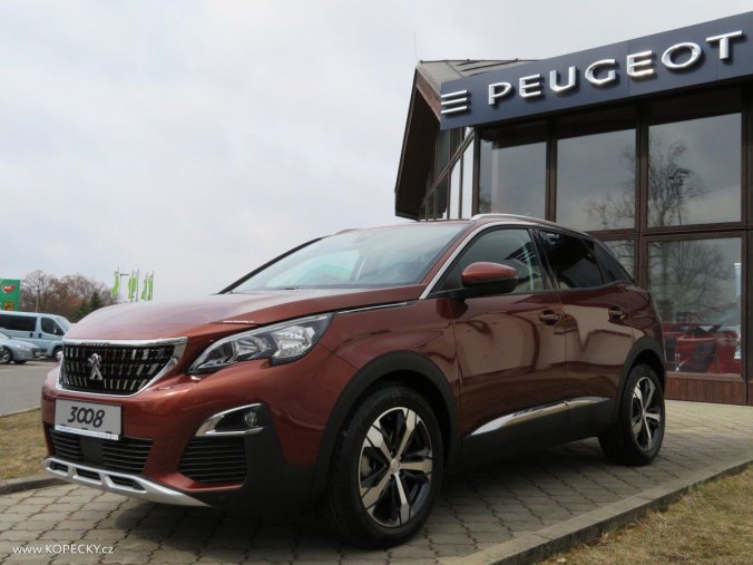 Peugeot 3008, ALLURE 1,2 PureTech 130k M6 Ků, barva šedá