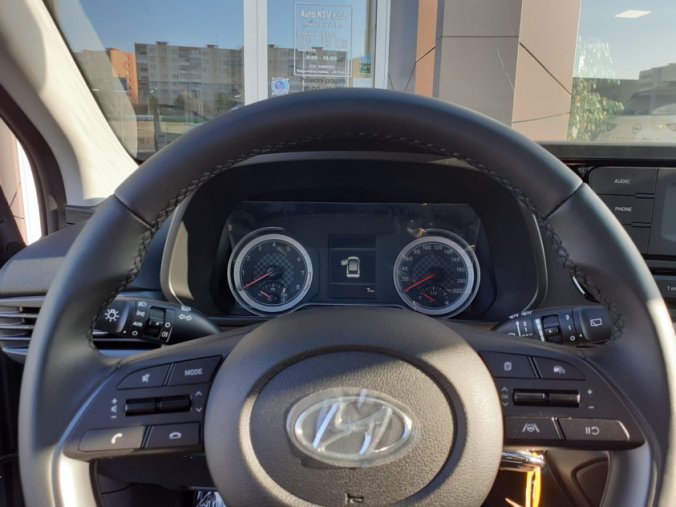 Hyundai Bayon, 1,2 DPI 5 st. manuální, barva zelená