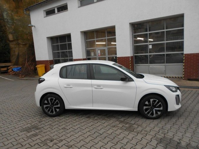 Peugeot 208, Peugeot 208 ACTIVE PACK PureTech 75 S&, barva bílá