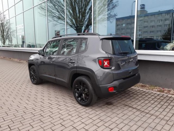 Jeep Renegade, 1,5 130 PS Night Eagle automat, barva šedá