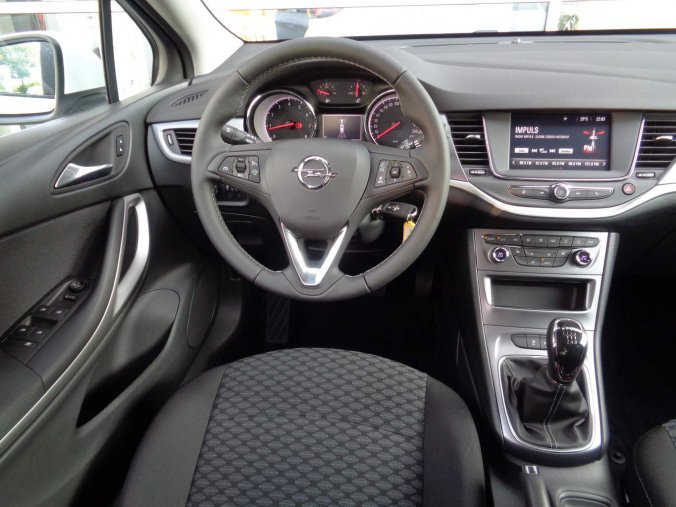 Opel Astra, D2Wo Sports Tourer Enjoy D 14 XFL S/S (92kW/ 125HP) MT6, barva bílá