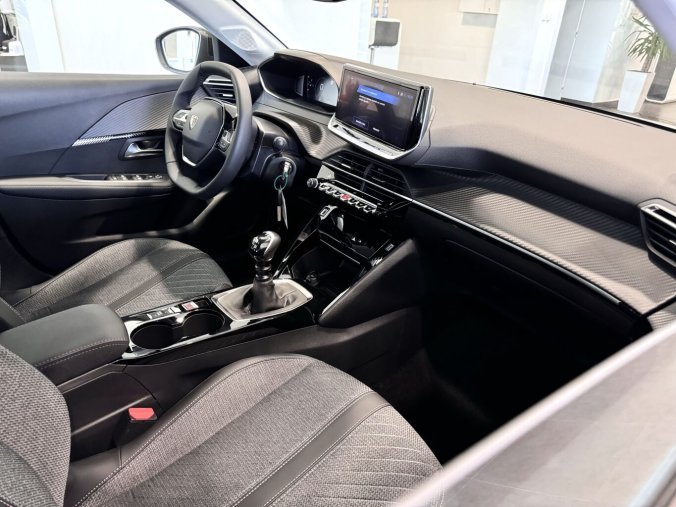 Peugeot 208, Peugeot 208 ACTIVE, 100 koní, Výhřev sedadel, barva šedá