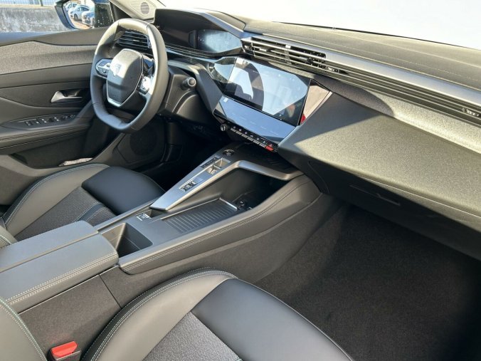 Peugeot 308, Peugeot 308 SW ALLURE PureTech 130 AT, barva modrá