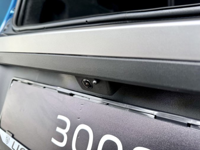 Peugeot 3008, Peugeot 3008 ALLURE Hybrid 136k, Automat, barva modrá