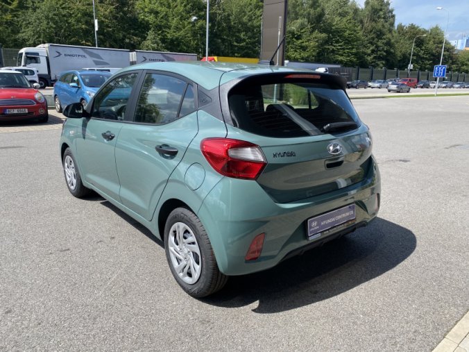 Hyundai i10, 1,0i 5 st. manuální, barva zelená