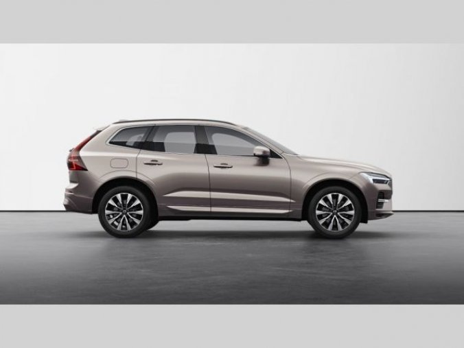 Volvo XC60, B4 2.0L 197+14 HP AT8 FWD CORE, barva stříbrná