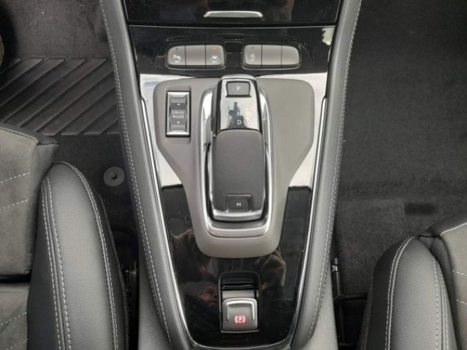 Opel Grandland X, GS Line F 1.5 DTH S/S (96kW/ 1, barva modrá
