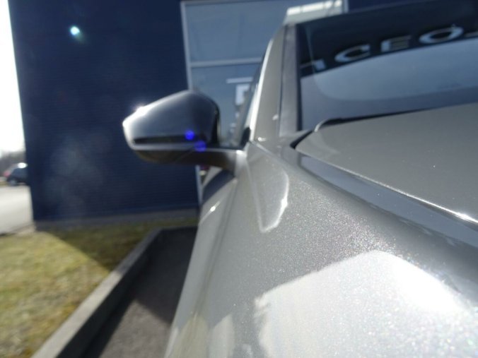 Peugeot 408, Peugeot 408 ALLURE Hybrid 145k e-DCS6, barva šedá