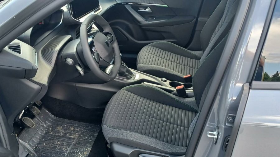 Peugeot 2008, Peugeot 2008 2008 ACTIVE PureTech 100 MAN6, barva šedá