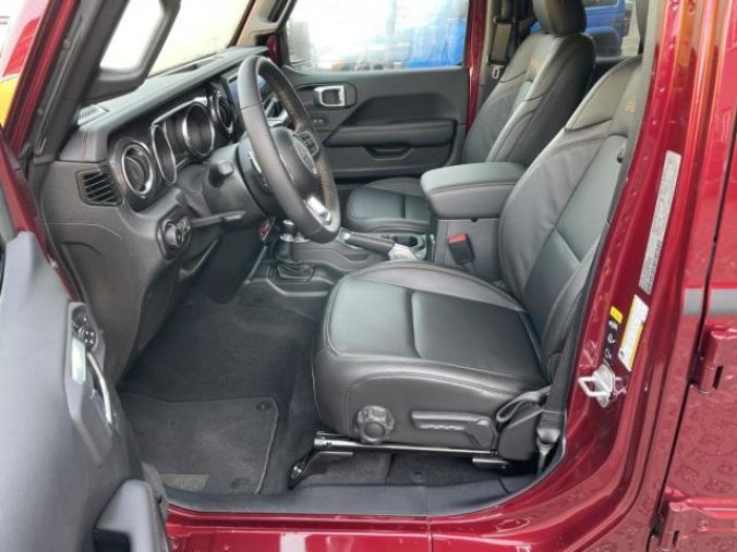 Jeep Wrangler, Unlimited Rubicon 392, barva červená