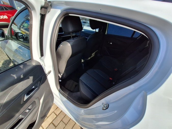 Peugeot 208, Peugeot 208 ALLURE PureTech 100 MAN6, barva bílá