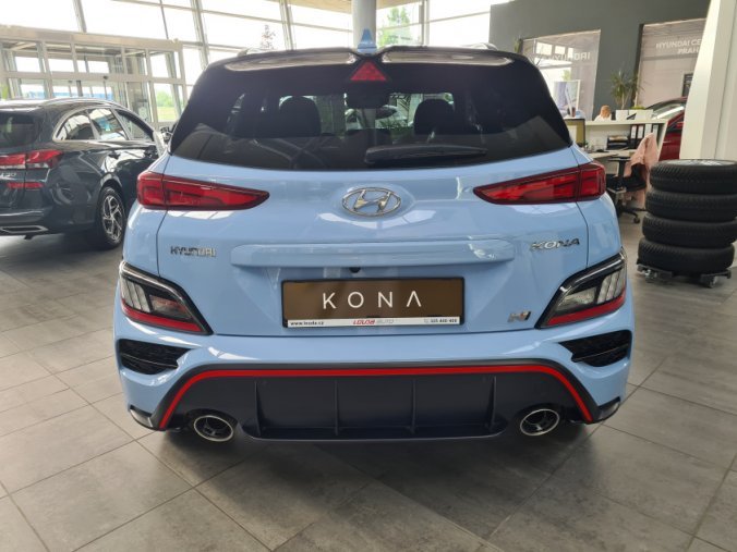 Hyundai Kona, 2,0 T-GDI 206 kW 8 DCT, barva modrá