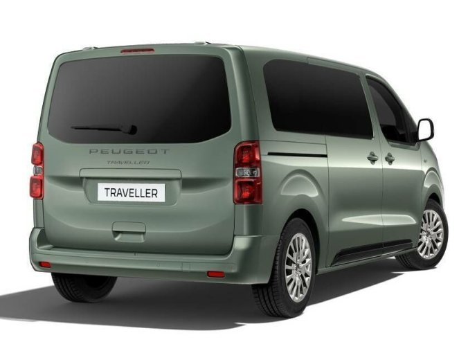 Peugeot Traveller, Peugeot Traveller ActiveStandard S&S EAT8 2.0 Bl, barva zelená