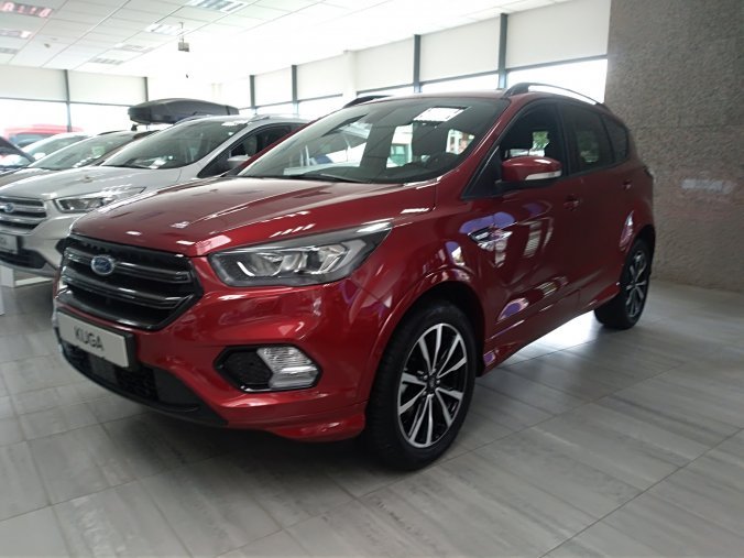 Ford Kuga, KUGA, ST-LINE PLUS, 2.0 TDCI 150 K, 6ST power AWD, barva červená