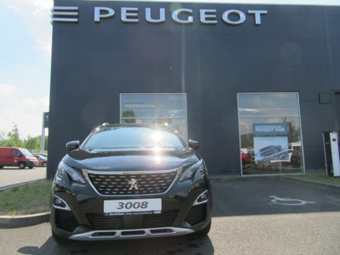 Peugeot 3008, GT-line 2.0 BlueHDi 180k EAT8, barva černá