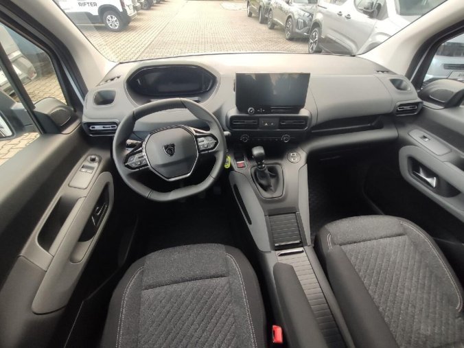 Peugeot Rifter, Peugeot Rifter ALLURE 1.2i 110k MAN6 BENZIN, barva bílá