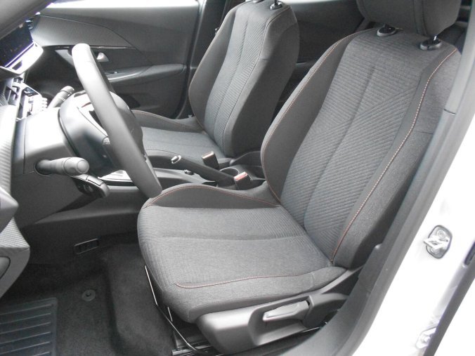Peugeot 2008, Peugeot 2008 BUSINESS Hybrid 110 e-DCS6, barva bílá