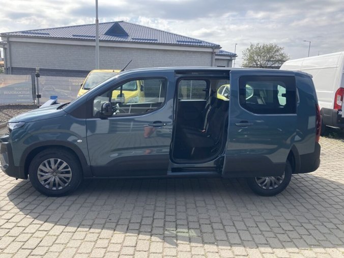 Peugeot Rifter, Peugeot Rifter LONG ALLURE BlueHDi 130 S&S MAN6, barva modrá