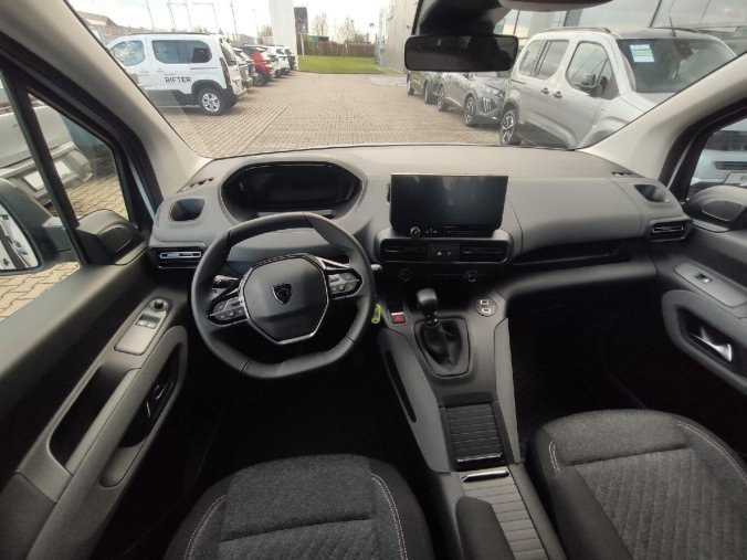 Peugeot Rifter, Peugeot Rifter ALLURE 1.2i 110k MAN6 BENZIN, barva bílá