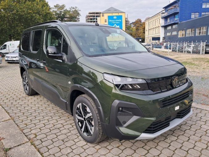 Peugeot Rifter, Peugeot Rifter LONG GT BlueHDi 130 S&S EA, barva zelená