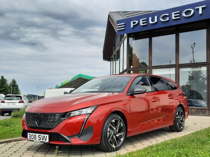 Peugeot 308, Peugeot 308 SW ALLURE 1,5 BHDi 130k EAT8, barva červená
