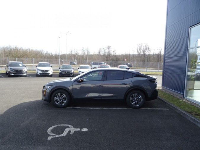 Peugeot 408, Peugeot 408 ALLURE Hybrid 145k e-DCS6, barva šedá