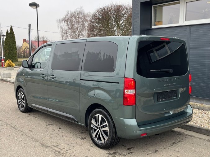 Peugeot Traveller, Peugeot Traveller Allure L2 2.2 BlueHDi 180 S&S EAT8, barva zelená